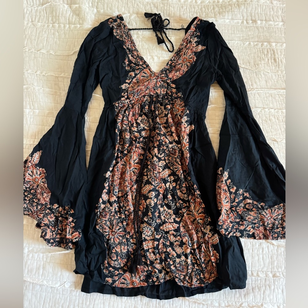 Boho bell sleeve dress